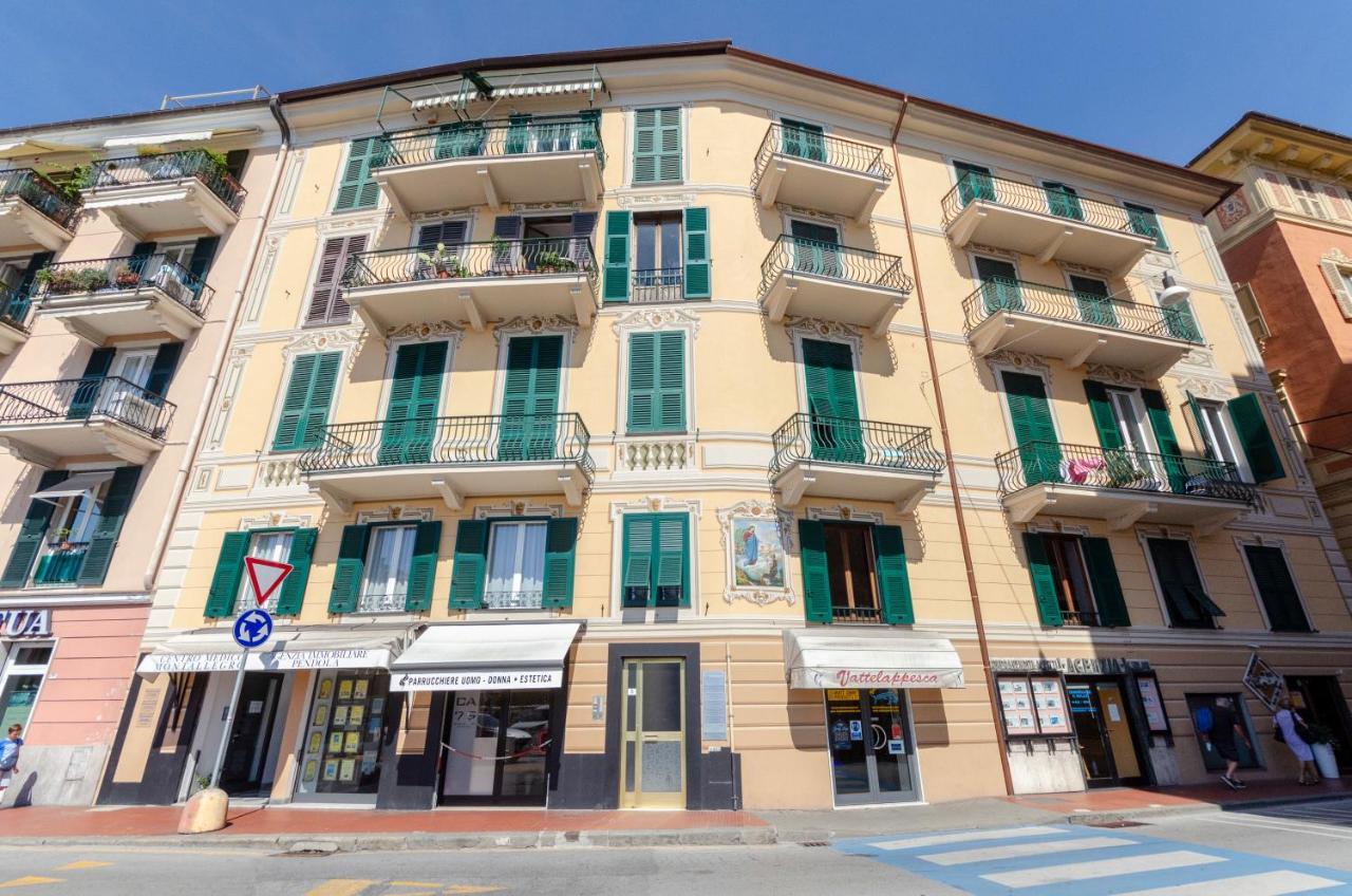 Alla Casa Rosa Al Mare- Centrale A Di Fronte Al Mare- Emozionante- Garage Privato Gratuito A 800 Mt- Aria Condizionata-Wifi Rapallo Buitenkant foto