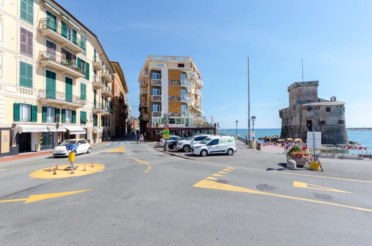 Alla Casa Rosa Al Mare- Centrale A Di Fronte Al Mare- Emozionante- Garage Privato Gratuito A 800 Mt- Aria Condizionata-Wifi Rapallo Buitenkant foto