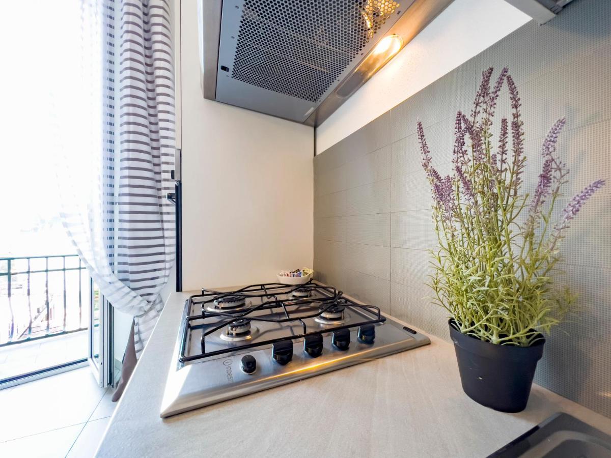 Alla Casa Rosa Al Mare- Centrale A Di Fronte Al Mare- Emozionante- Garage Privato Gratuito A 800 Mt- Aria Condizionata-Wifi Rapallo Buitenkant foto