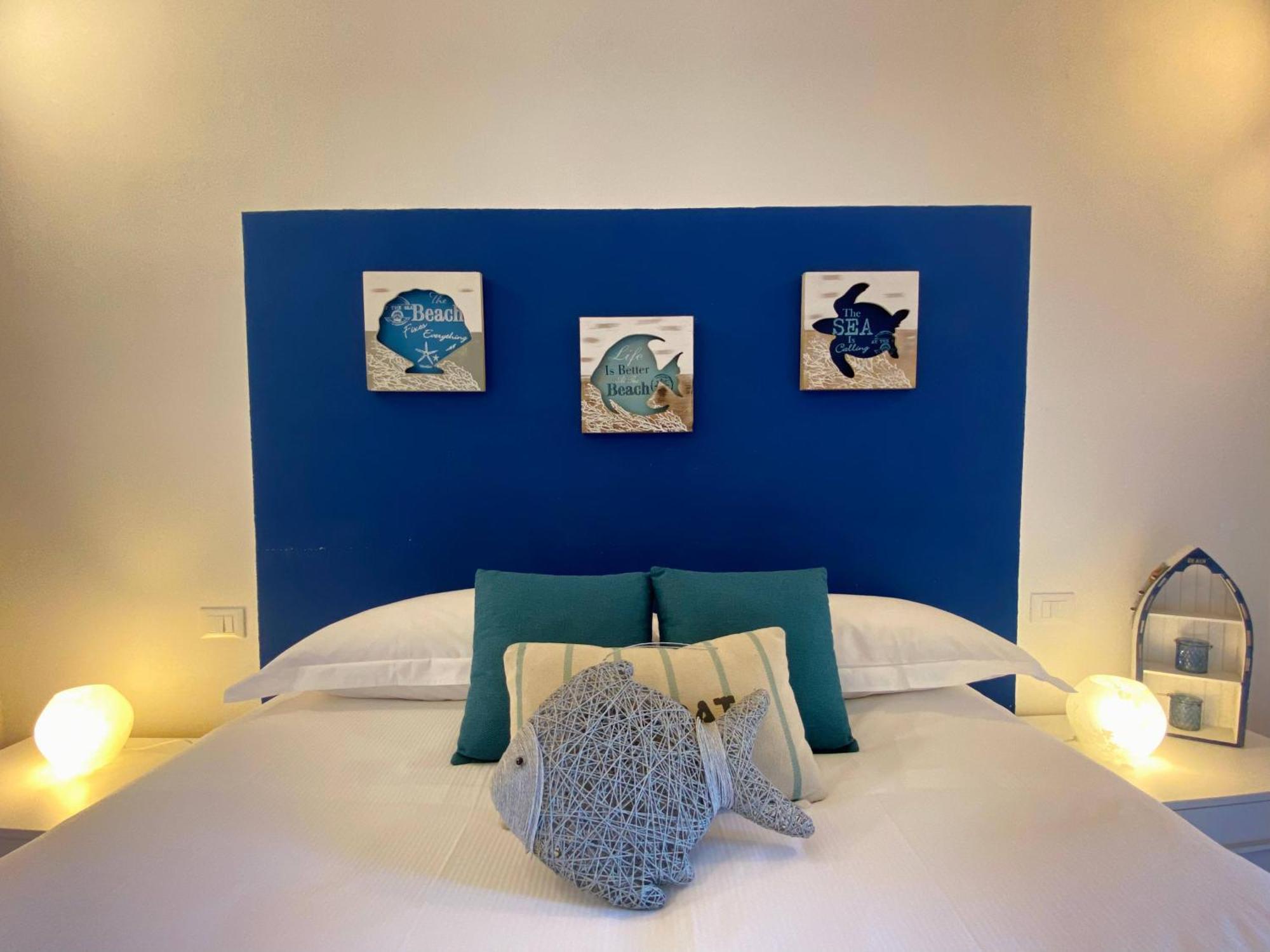 Alla Casa Rosa Al Mare- Centrale A Di Fronte Al Mare- Emozionante- Garage Privato Gratuito A 800 Mt- Aria Condizionata-Wifi Rapallo Buitenkant foto