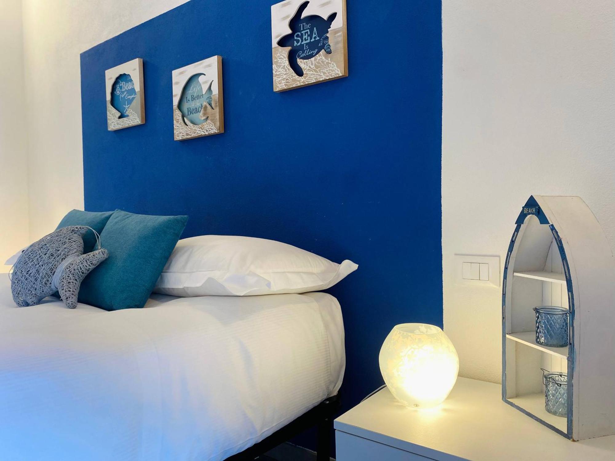Alla Casa Rosa Al Mare- Centrale A Di Fronte Al Mare- Emozionante- Garage Privato Gratuito A 800 Mt- Aria Condizionata-Wifi Rapallo Buitenkant foto